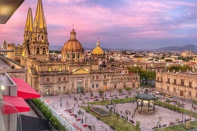 Guadalajara Must-See Attractions Walking Tour with a Guide - The Tour Experience: A Deep Dive into Guadalajara’s Heart  
