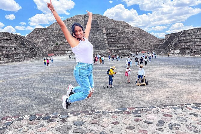 Guadalupe Shrine And Teotihuacan Pyramids From Mexico City - Selecting Date and Travelers