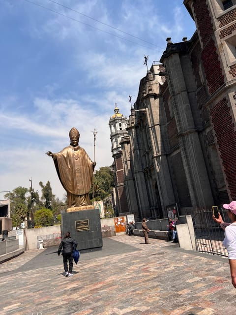 Guadalupes Shrine: 2 Hours Private Tour With Transport - Included Services