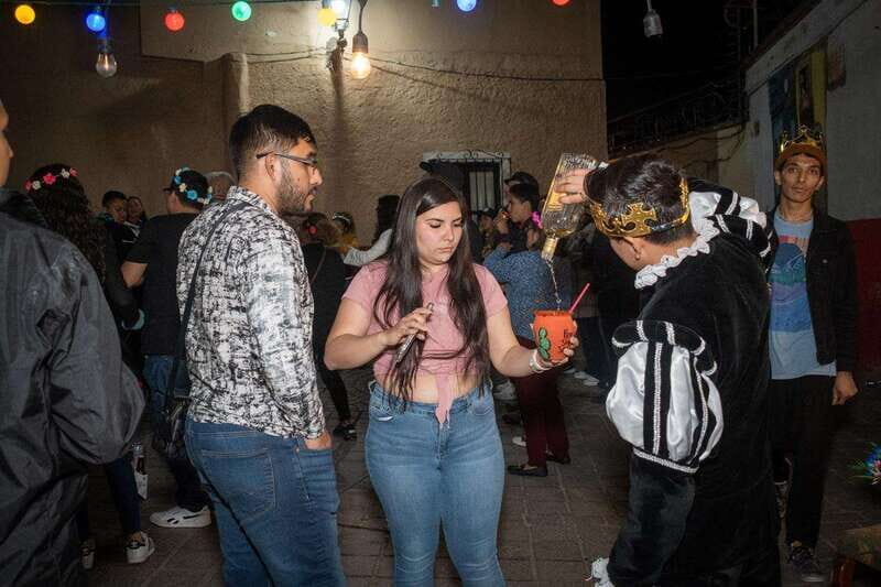 Guanajuato: Night Walk with the Estudiantina - The Authenticity of the Experience