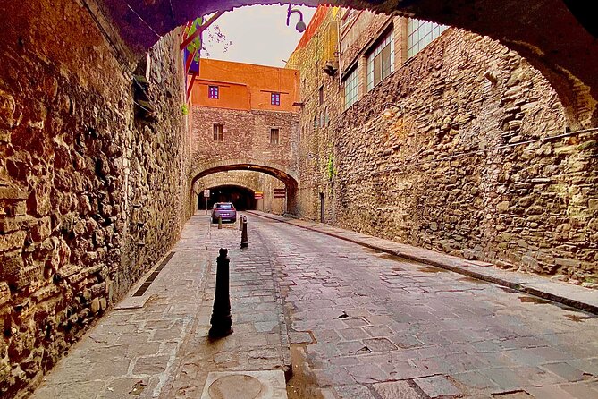 Guanajuato Tour Departing From San Miguel - Date and Travelers