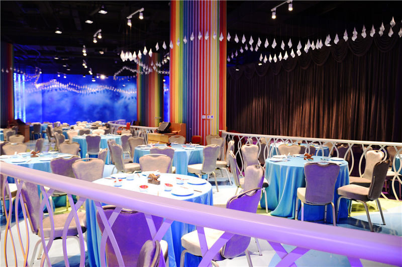Guangdong Zhuhai Chimelong Circus Hotel Buffet - The setting: casual, lively, and built for families