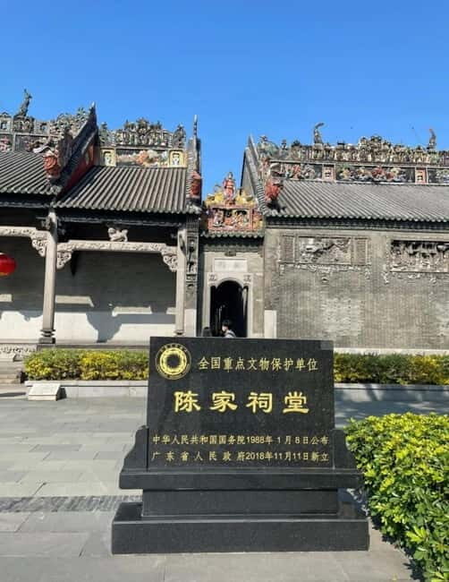 Guangzhou: Ancestral Hall Tour with Local Street Food Walk - A Closer Look at the Itinerary and Highlights