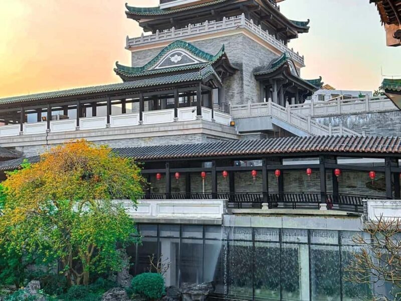 Guangzhou: Authentic Restaurant, Unforgettable Sightseeing - Who Will Enjoy This Tour?
