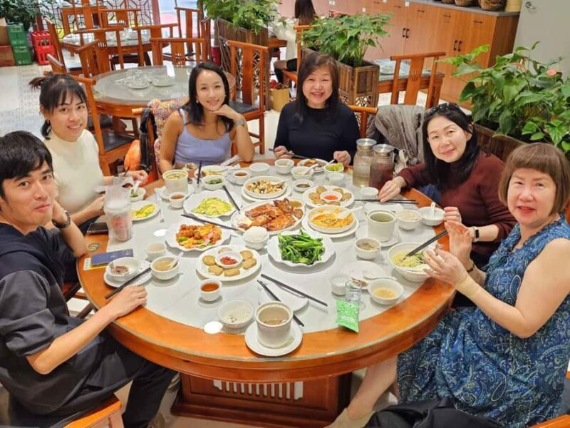 Guangzhou: Cantonese Dinner& Chinese Tea Ceremony with Local - What Reviewers Say