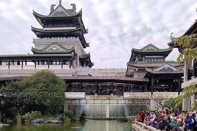 Guangzhou City Bike Tour, Culture, History and Local Life - Starting at Yongqingfang: A Blend of Heritage and Modern Creativity