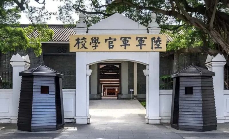 Guangzhou: City Highlights Tour with Lunch & Guide - Good To Know