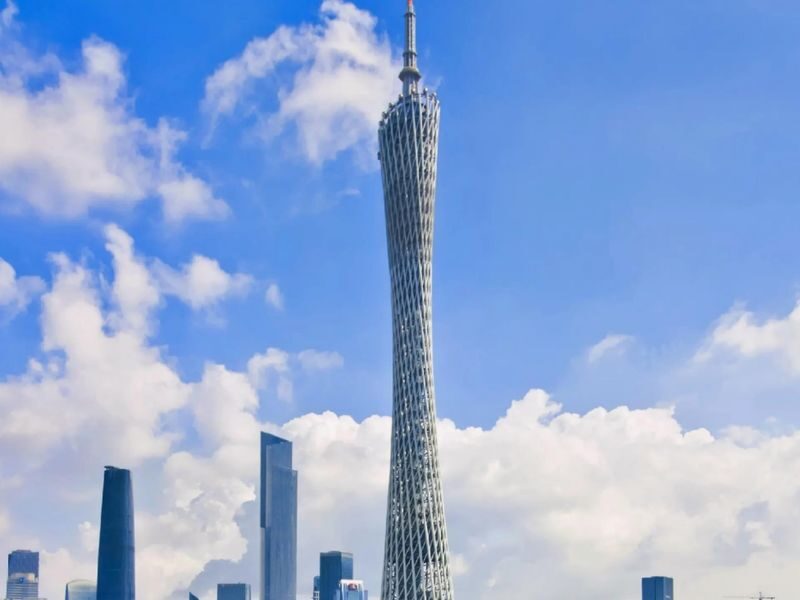 Guangzhou, City of Intelligent Manufacturing | Envision the Future: Future Island + Xpeng Intelligent Manufacturing Base One-Day Exploration - Tram and Robotaxi: confirm the moving parts