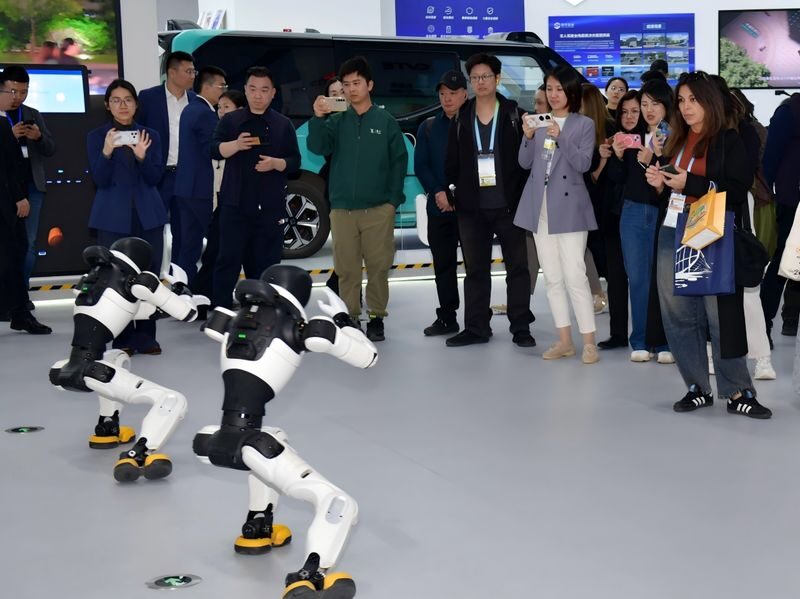 Guangzhou, City of Intelligent Manufacturing | Envision the Future: Future Island + Xpeng Intelligent Manufacturing Base One-Day Exploration - What the private-car service does, and doesn’t, include