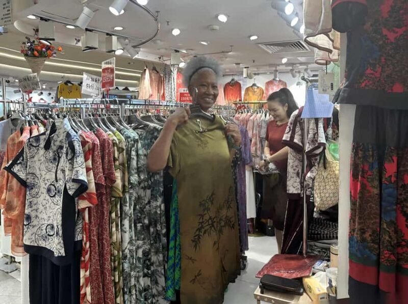 Guangzhou: Clothing and Leather Market Private Shopping Tour - Why This Tour Offers Excellent Value