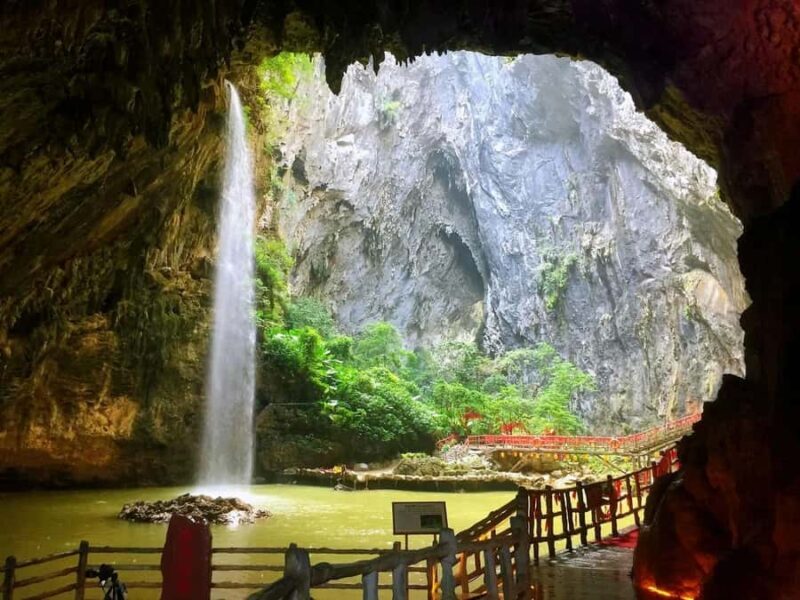 Guangzhou Day Tour: Qingyuan Glass Bridge, Underground River - Good To Know