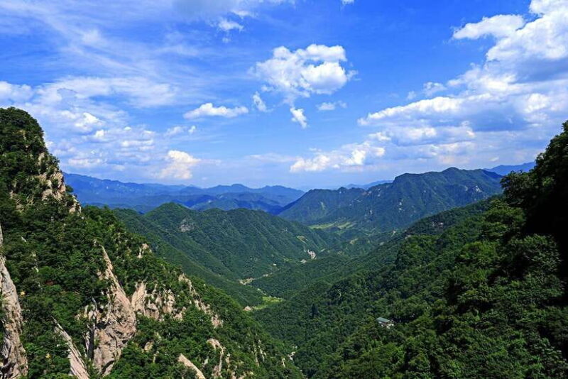 Guangzhou: Full-Day Guided City Tour with Baiyun Mountain - Good To Know