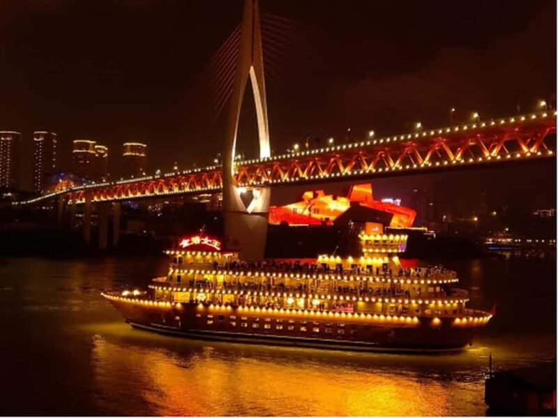 Guangzhou: Guided Food Tour and Pearl River Night Cruise - Exploring Guangzhou’s Old Neighborhoods