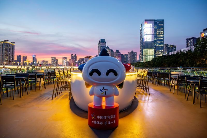 Guangzhou Pearl River Night Cruise - Should you book the Guangzhou Pearl River Night Cruise?