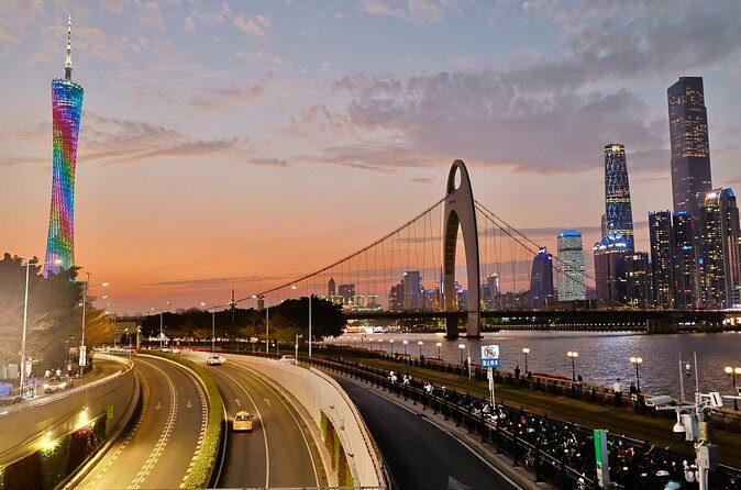 Guangzhou Private and Relaxing Tour of Landmarks and Nightlife - The Value of This Experience