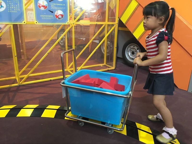Guangzhou Science Center Ticket - A science center big enough to take the day