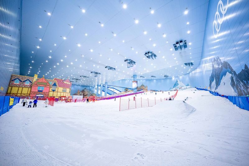 Guangzhou Sunac | Yunora Private Ski Lessons - From first turns to more confident skiing