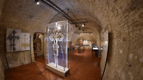 Guardiagrele: Visit to the Suggestive Terrace of Abruzzo - Scenic Views and Landmark