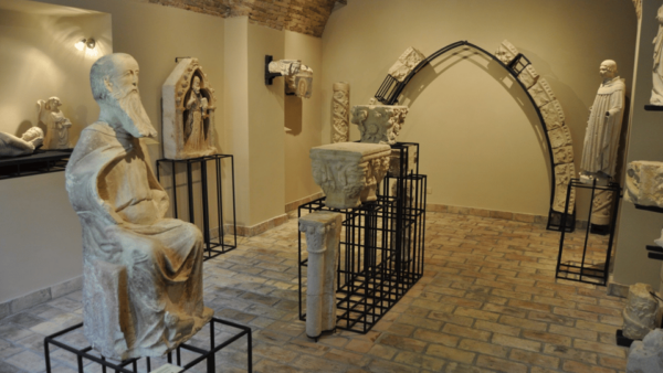 Guardiagrele: Visit to the Suggestive Terrace of Abruzzo - Tour Inclusions and Accessibility