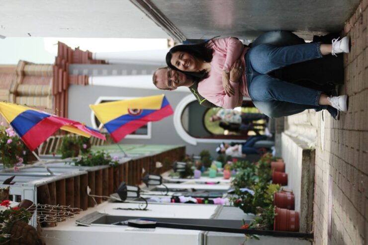 Guatapé: Day Trip With Transport, Food & Boat - Tour Overview