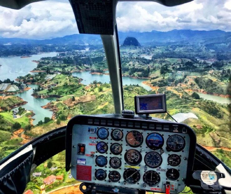 Guatapé: Helicopter Flight Over Peñol Rock - Activity Details