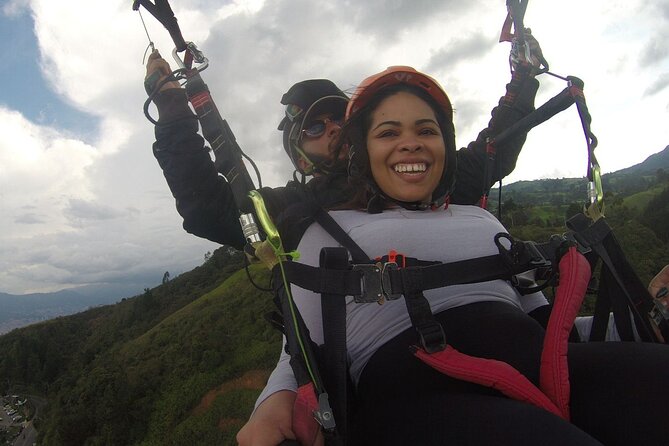 Guatape Private Adventure Tour With Paragliding - Pickup Information