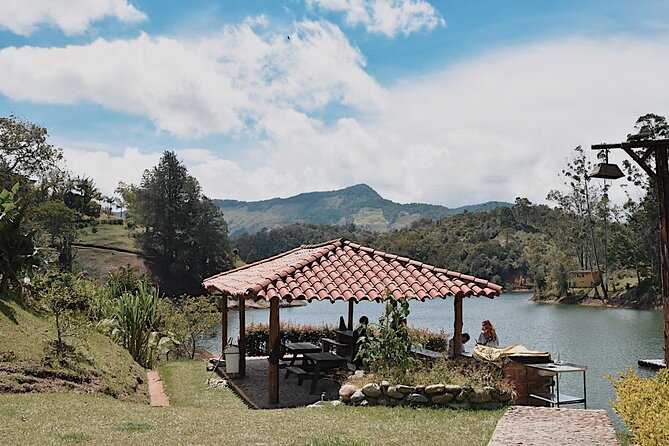 Guatapé Tour - Meeting and Pickup Details