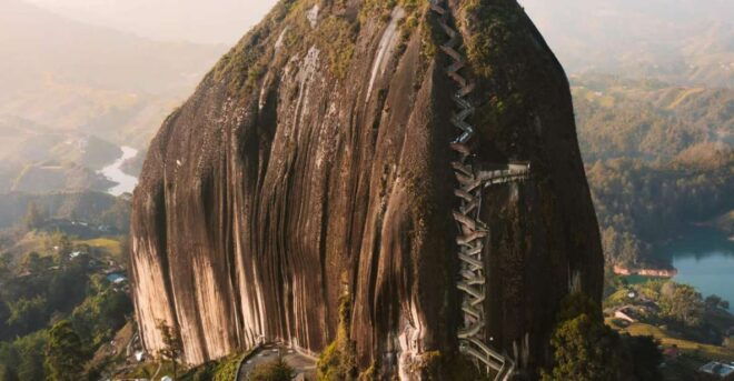Guatape Tour & Piedra Del Peñol - Climbing the Iconic Rock