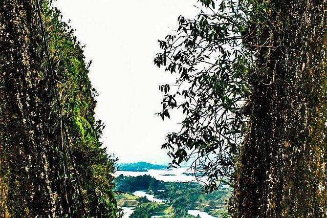 Guatapé Town, Coffee Farm and the Rock - Climbing the Rock