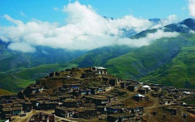 Guba-Khinalig Tour - Natural Attractions