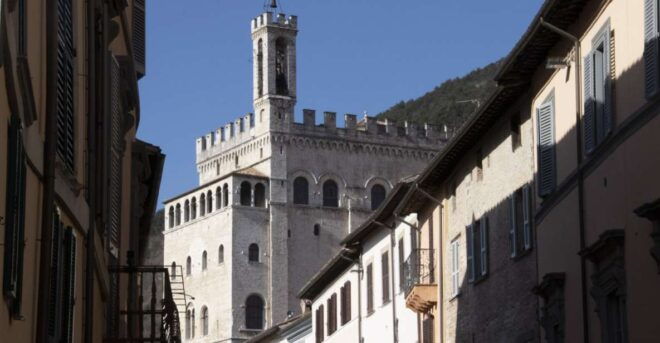 Gubbio: Old Town Guided Walking Tour With Piazza Grande - Restrictions