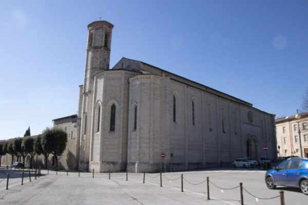 Gubbio: Old Town Guided Walking Tour With Piazza Grande - The Sum Up
