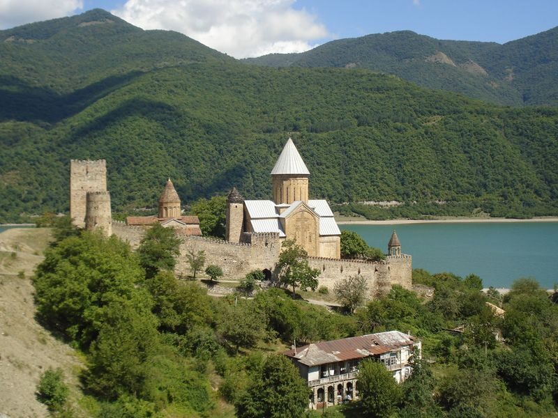 Gudauri & Kazbegi Full-Day Guided Tour - Who should book this tour?