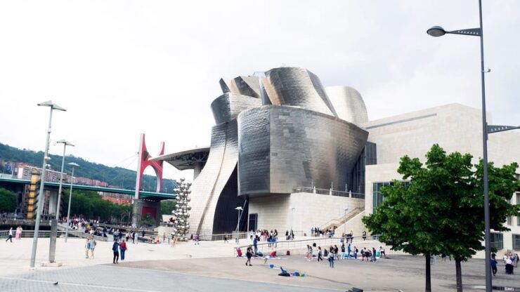 Guggenheim: Art Explained by Artists - Good To Know