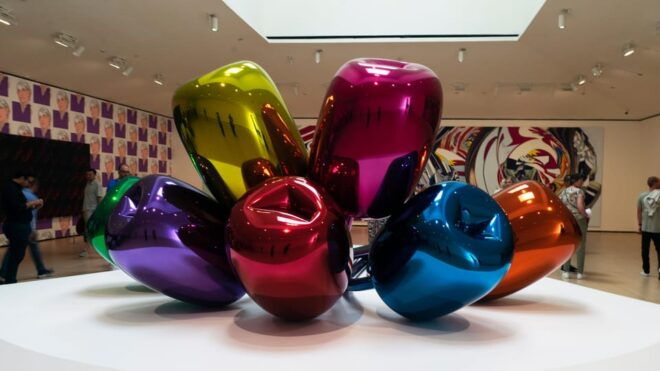 Guggenheim: Art Explained by Artists - Richard Serras Monumental Installations