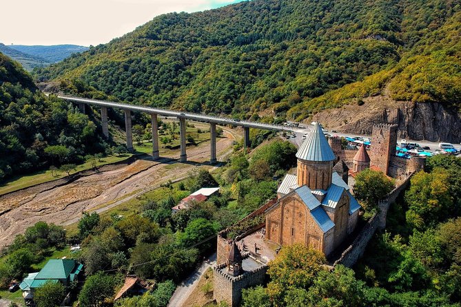 Guide/Driver in Georgia 7 Days Tour - Logistics and Schedule