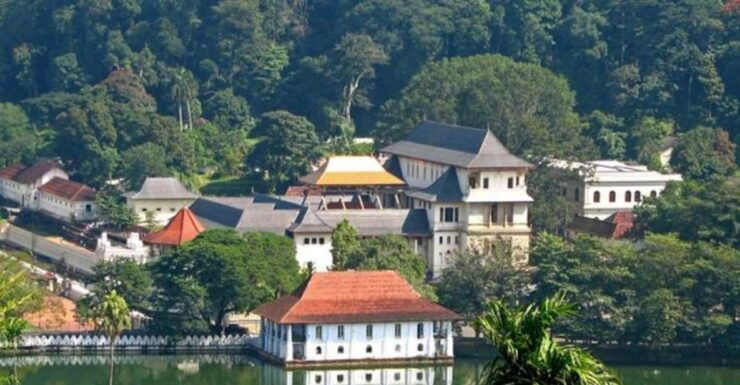 Guide Me on an Eight-Day Journey to Explore Buddhism - Day 2: Journey to Mihintale and Anuradhapura