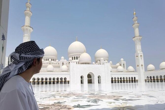Guided Abu Dhabi Sightseeing City Tour Include Grand Mosque Visit - Traveler Photos and Visual Preview