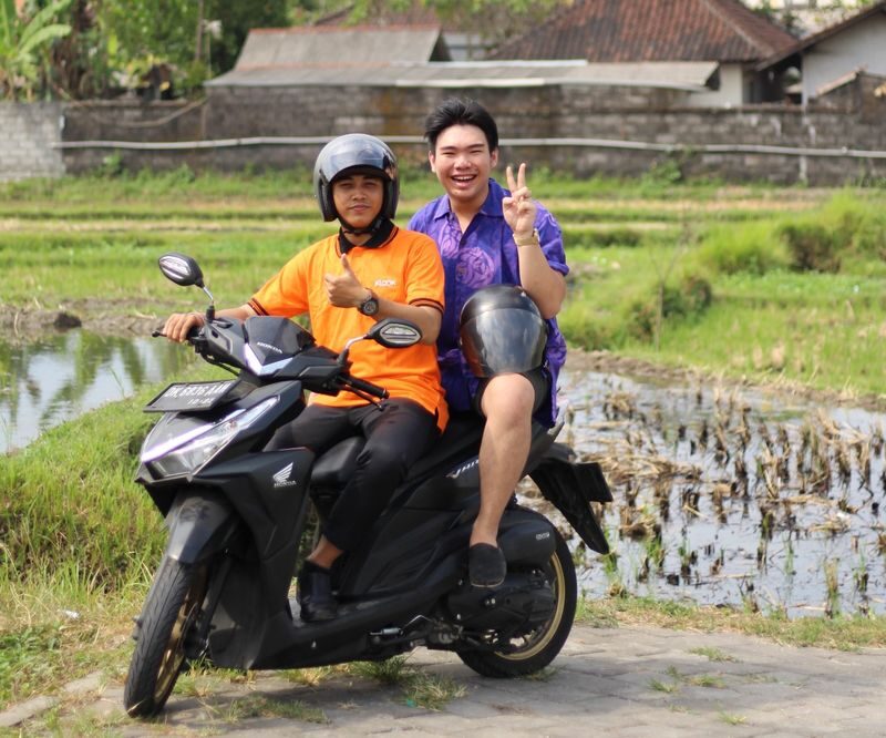 Guided Bali Custom Tour with Optional Scooter Rental - Temples, rice fields, and other possible stops