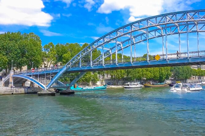 Guided Boat Cruise on Paris Seine, Optional Eiffel Tower Dinner - Optional Upgrades