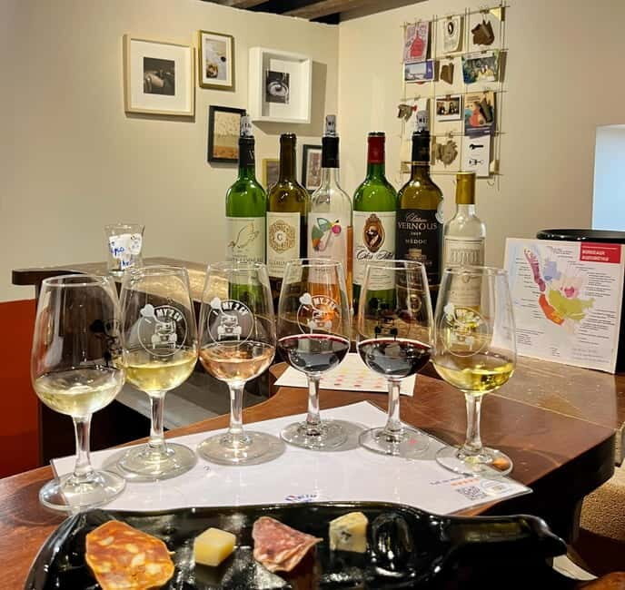 Guided Bordeaux Wine Tasting Class with 6 Wines and pairings - Why This Experience Works Well