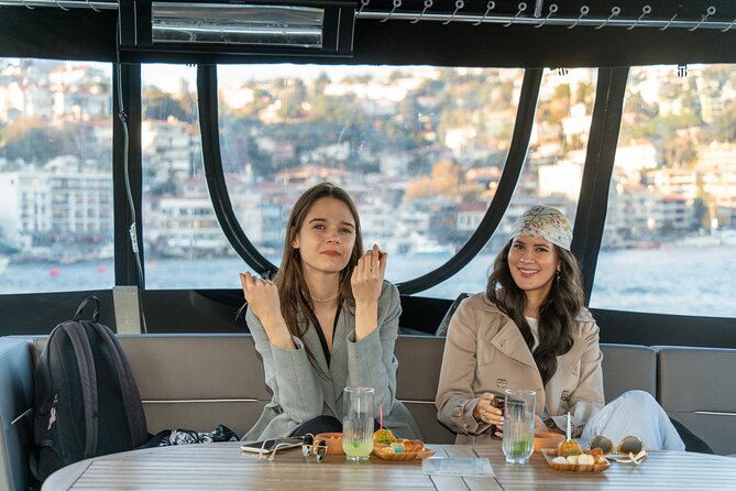 Guided Bosphorus Cruise With Luxury Yacht - Bosphorus Sightseeing