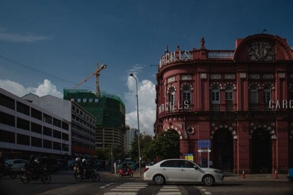 Guided Colombo Half-Day City Tour - Experience the Diverse Blend of Cultures, Religions, and Socioeconomic Classes