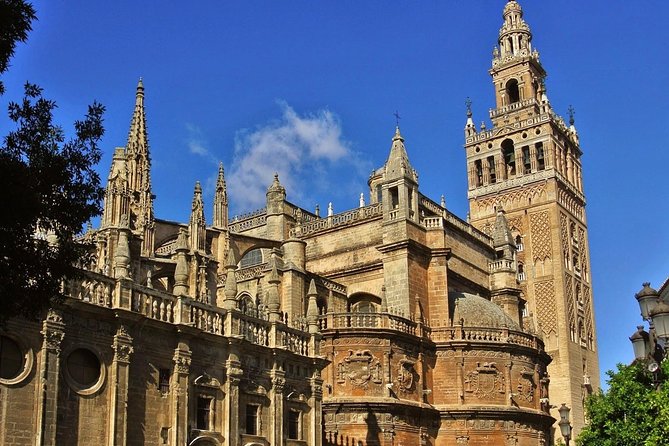 Guided Combo Tour Into Alcazar and Cathedral - Booking Information