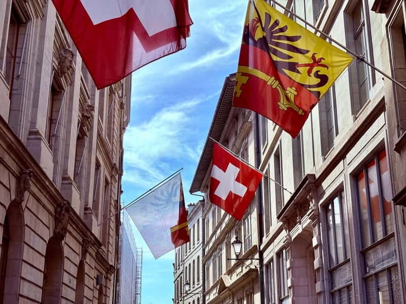 Guided day trip from Geneva with pick-up service - The International Focus: United Nations and Ariana Park