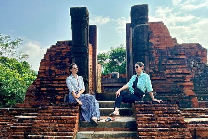 Guided Dragon Bridge Breathing Fire/Water & Da Nang city tour - FAQ