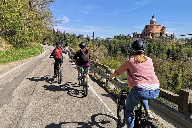 Guided E-Bike Tour of Bologna With Tastings - Directions to the Meeting Point