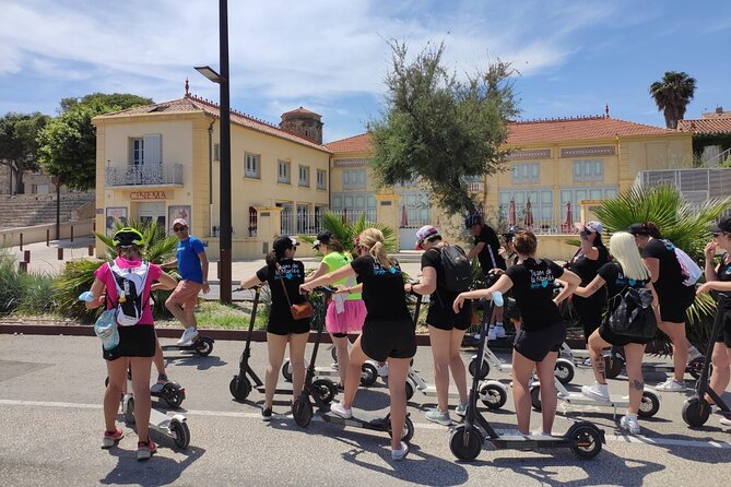 Guided Electric Scooter Tour - Use of Segway
