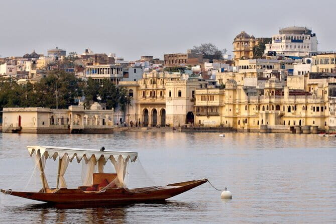 Guided Ghat Walk Experience with Boat Ride in Udaipur with a local - An In-Depth Look at the Udaipur Ghat Walk and Boat Tour