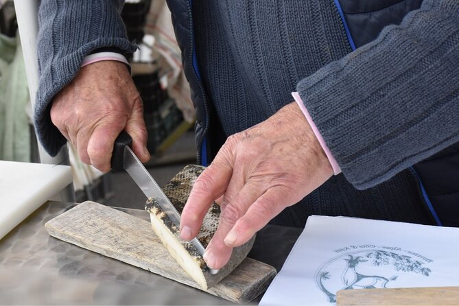 Guided Gourmet Tour of the Saint-Tropez Market - Booking Your Guided Gourmet Tour